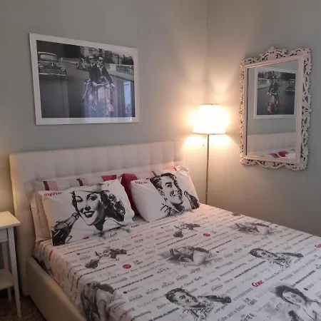 Italian Vintage House Apartmán *