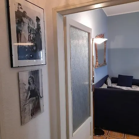 Italian Vintage House 아파트 코모