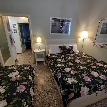 Italian Vintage House * 코모