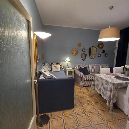 Italian Vintage House 아파트 코모