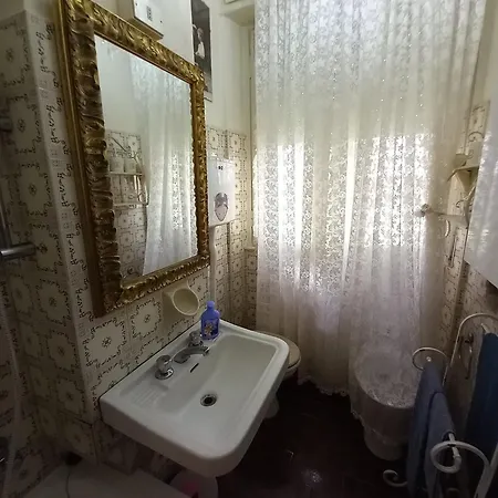 아파트 Italian Vintage House *