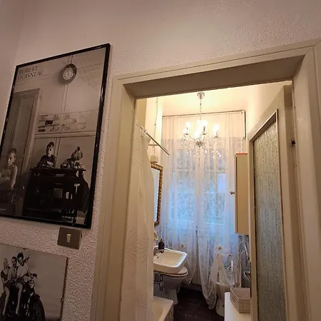 Italian Vintage House 아파트 코모